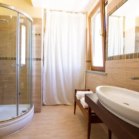 Agriturismo La Casa Nel Cielo *